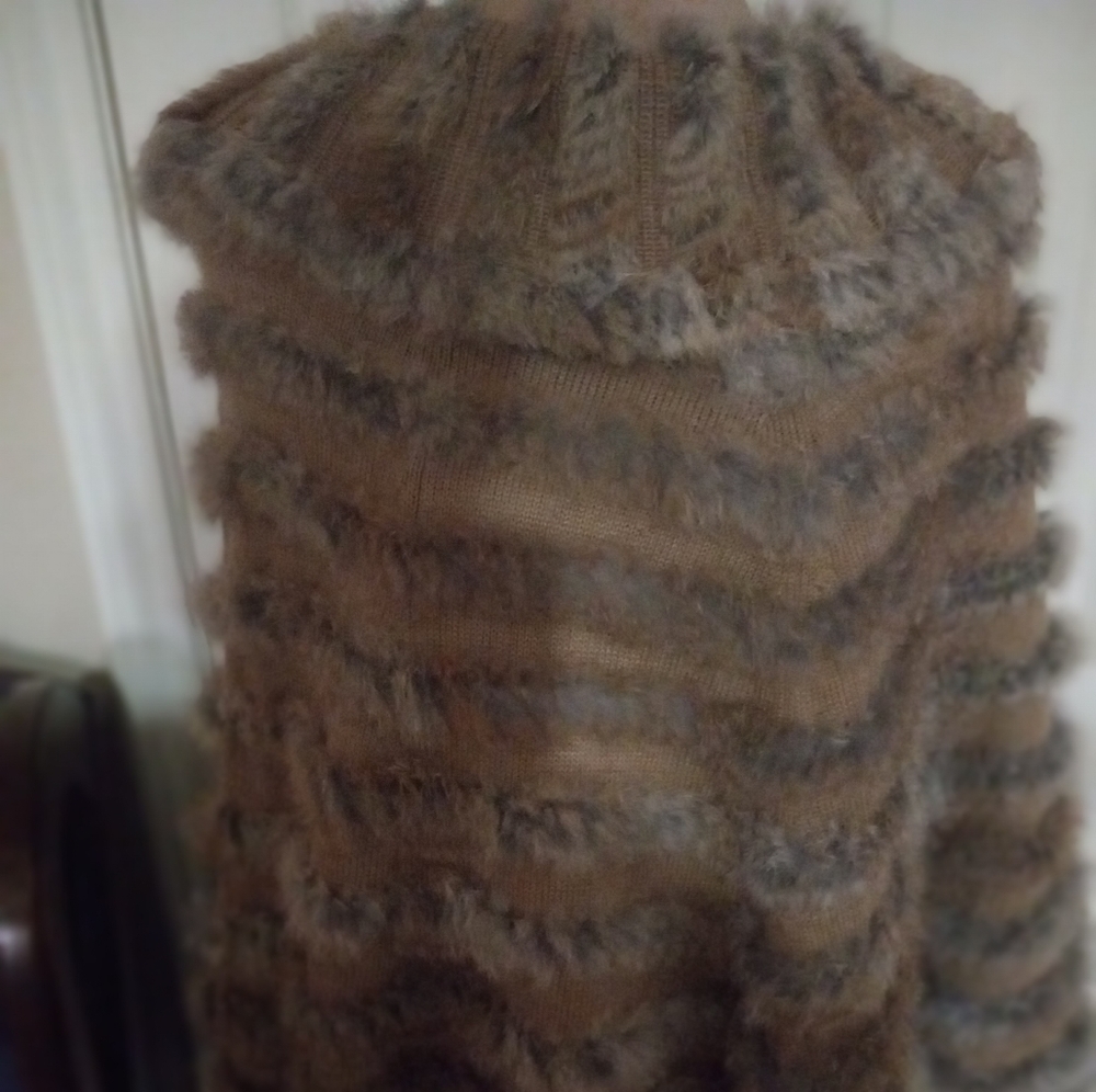 Fur shawl